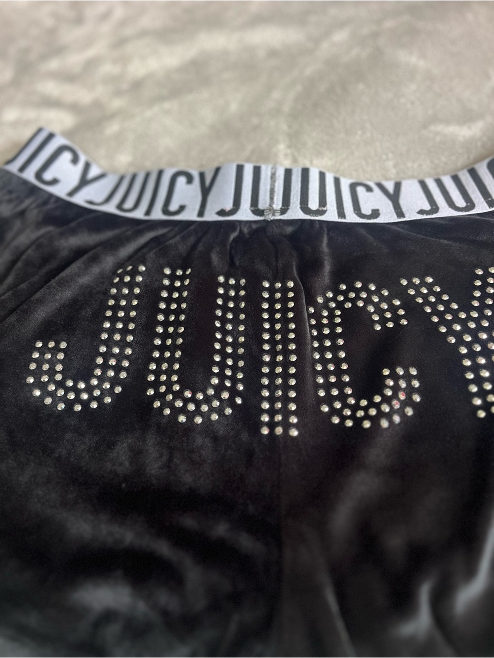 Juicy Couture Black Velour Rhinestone Logo Lounge Shorts - Picture 2 of 6